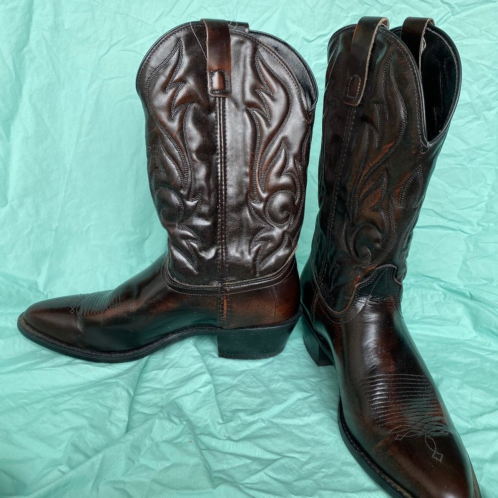 Laredo Brown Boots Like New Made in USA Size 10 EE